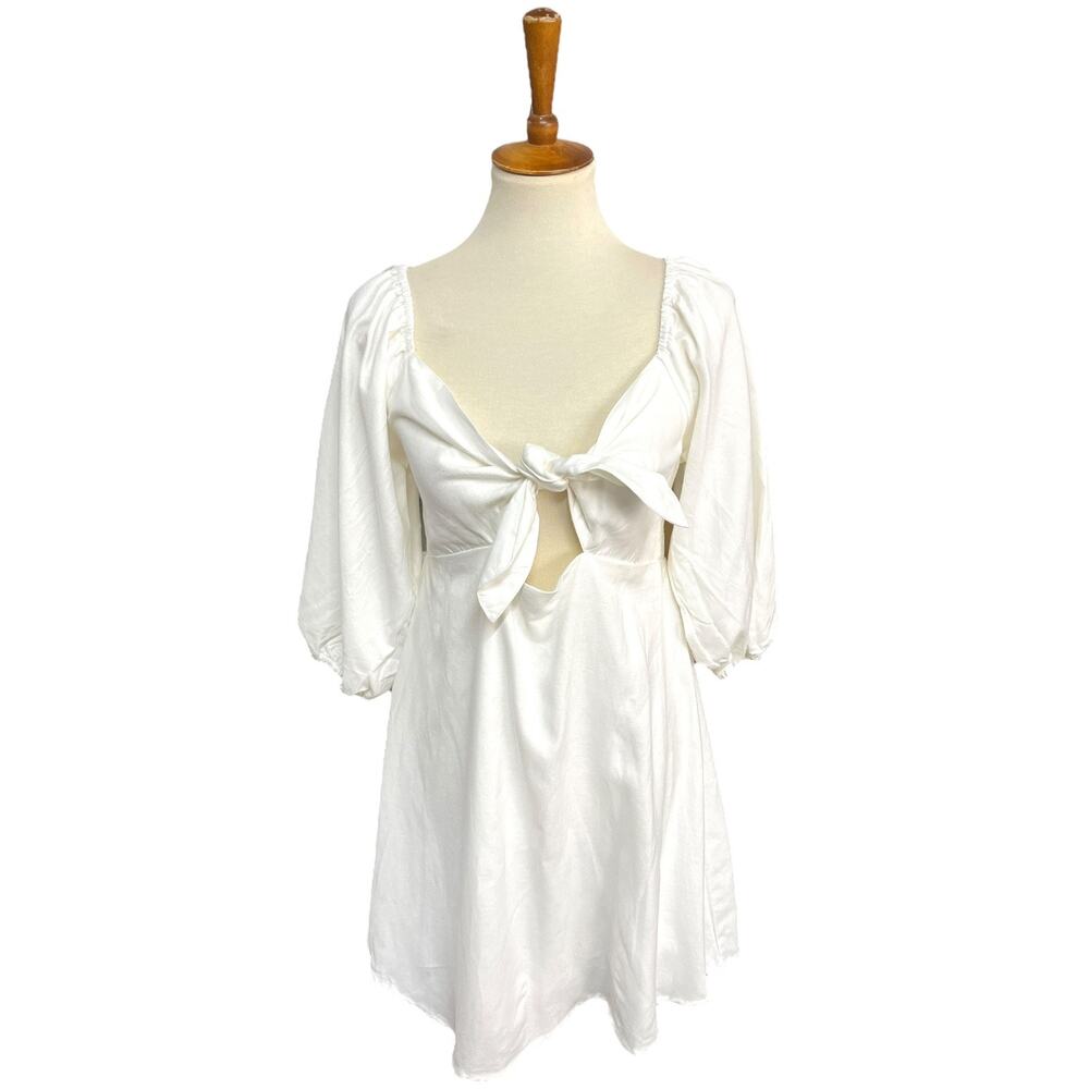 NWT She + Sky White Puff Sleeve Mini Lined Dress Feminine  Romantic Size Large